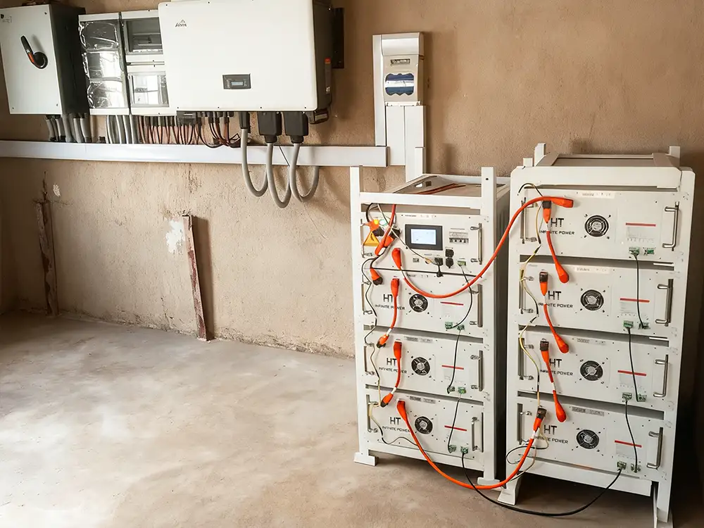 Projets d’alimentation énergétique par stockage d’énergie extérieur de HT Infinitepower